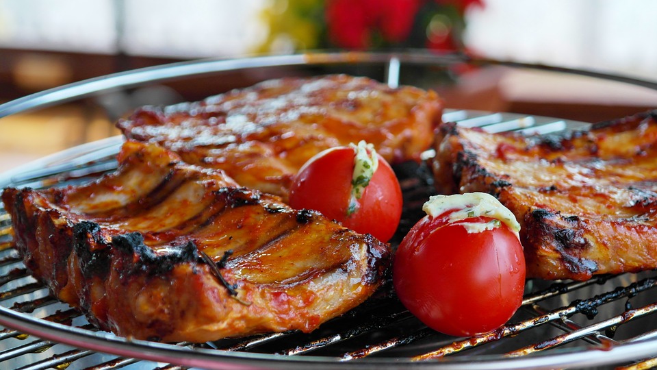 Cómo conseguir que las costillas de cerdo estén tiernas